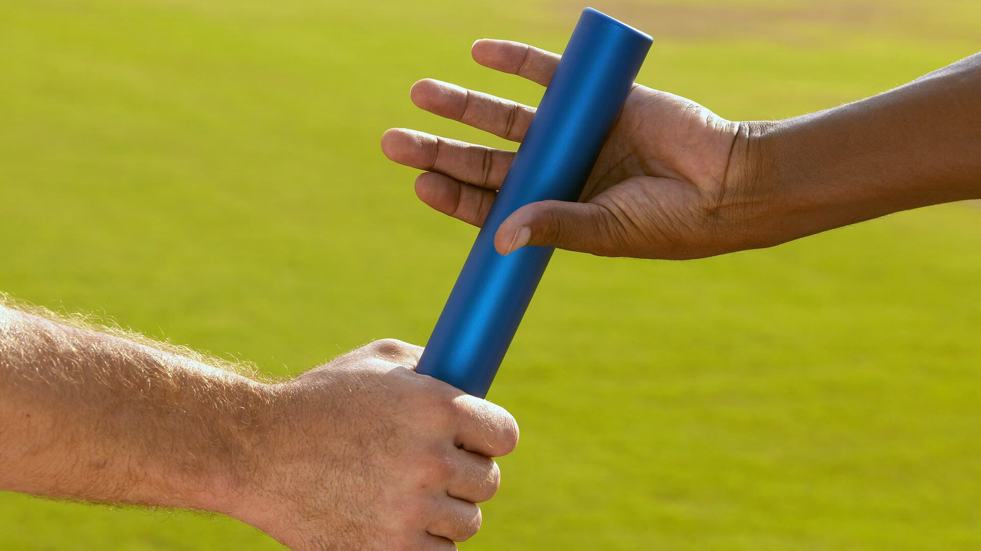 电动动力系统：开启绿色赛车新时代，绿色动力汽车